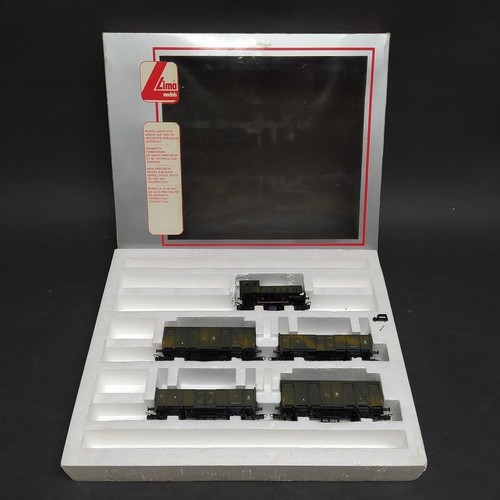 Set treno militare composto - , da