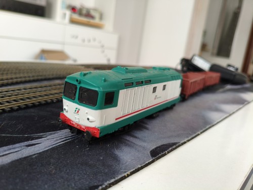 Treno merci lima locomotiva - treno,
